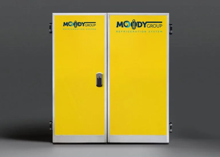 çift kanat menteşeli kapı soğuk oda çarpma tip forklift geçişli CE belgeli moody group