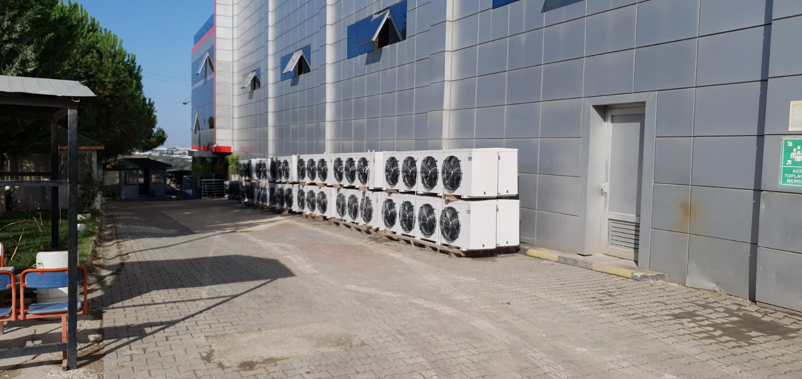 Cihaz Sevkiyat Alanı 4