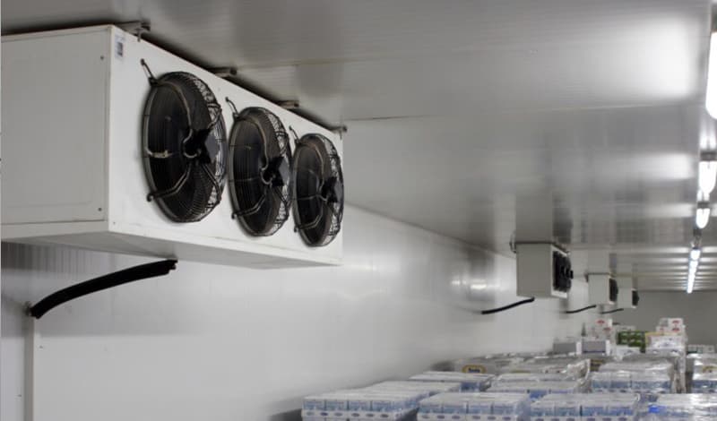 Dondurulmuş hamur depolama sistemi — pastane derin dondurma deposu Moody Group