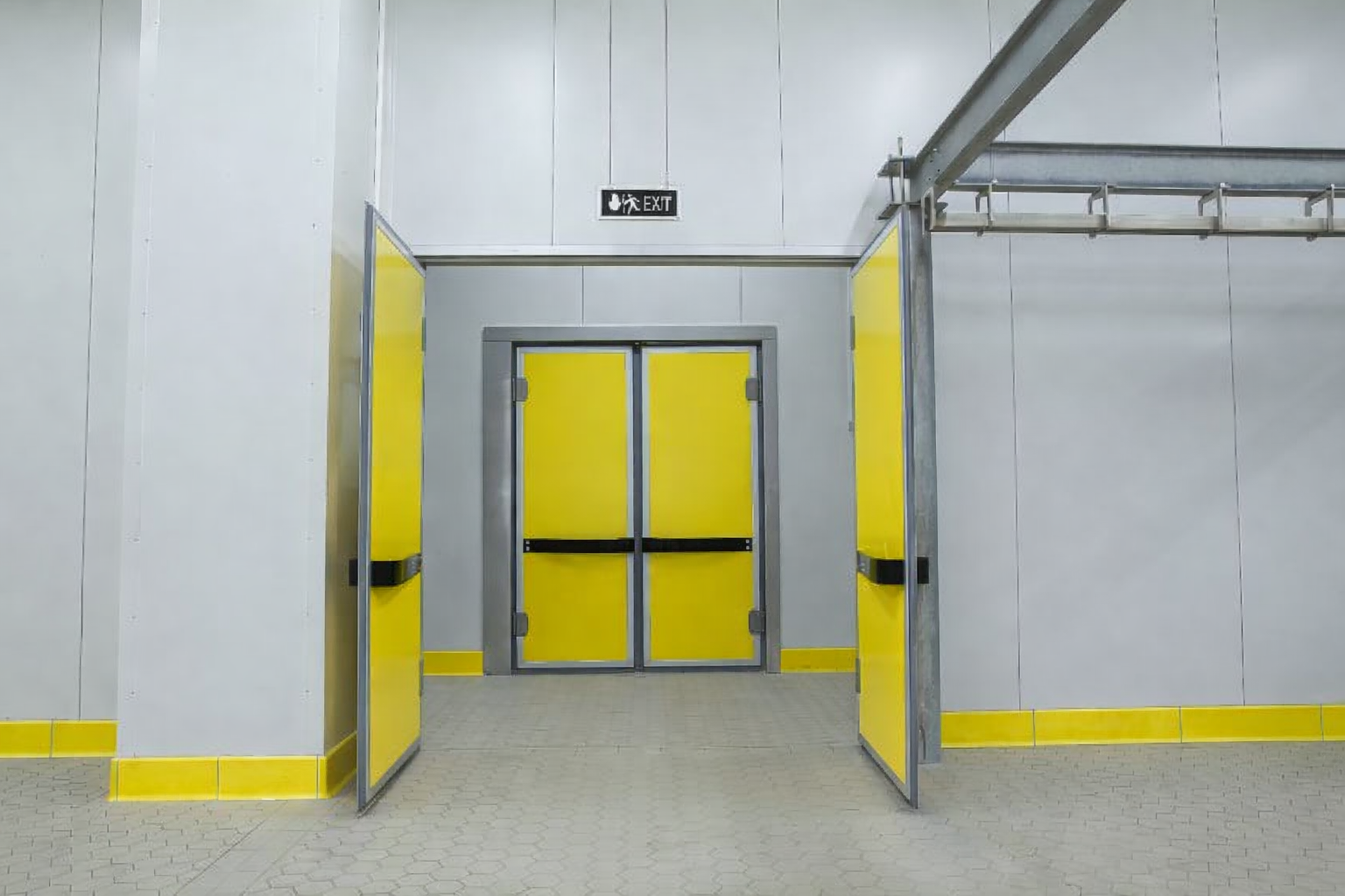 çift kanat camsız flip flap kapı geniş geçiş CE belgeli soğuk oda moody group