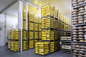 Antrepo soğuk oda lojistik depo iç görünüm